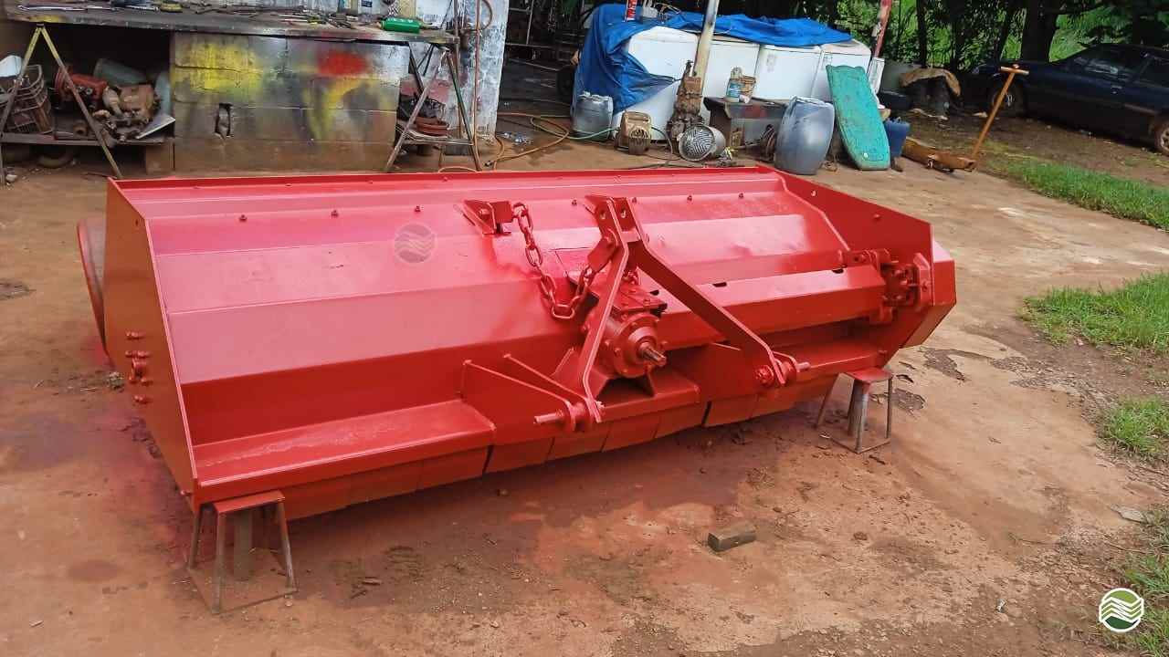IMPLEMENTOS AGRICOLAS TRITURADOR LIMPEZA TRITURADOR HIDRÁULICO Camtrac Máquinas Agrícolas MARIALVA PARANÁ PR